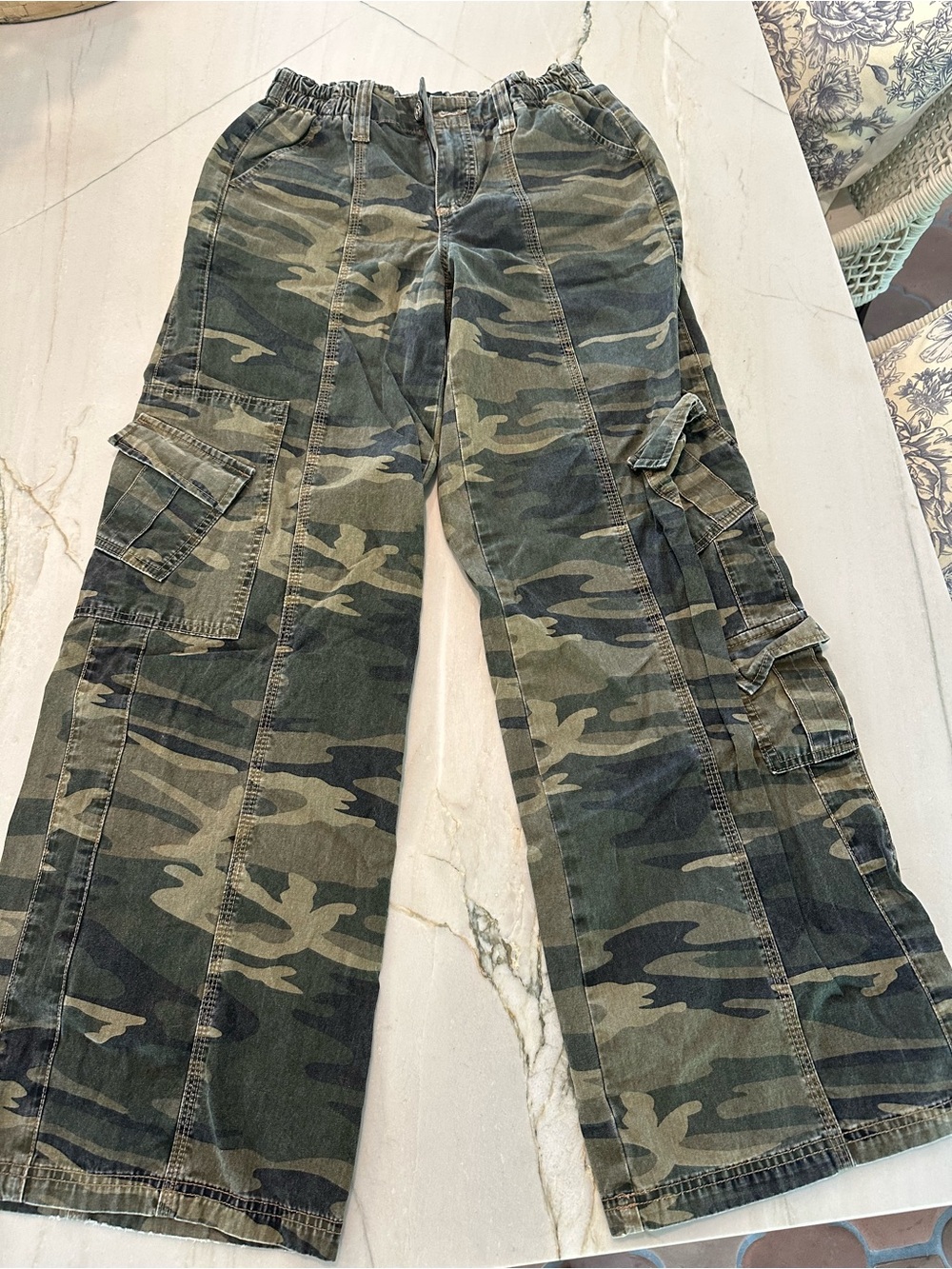 BDG Urban Outfitters Camo Cargo pants